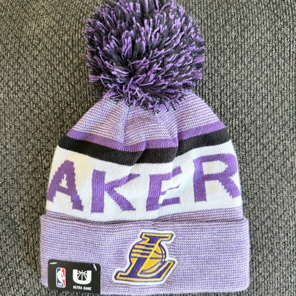Adult Unisex Ultra Game Lakers Purple Beanie